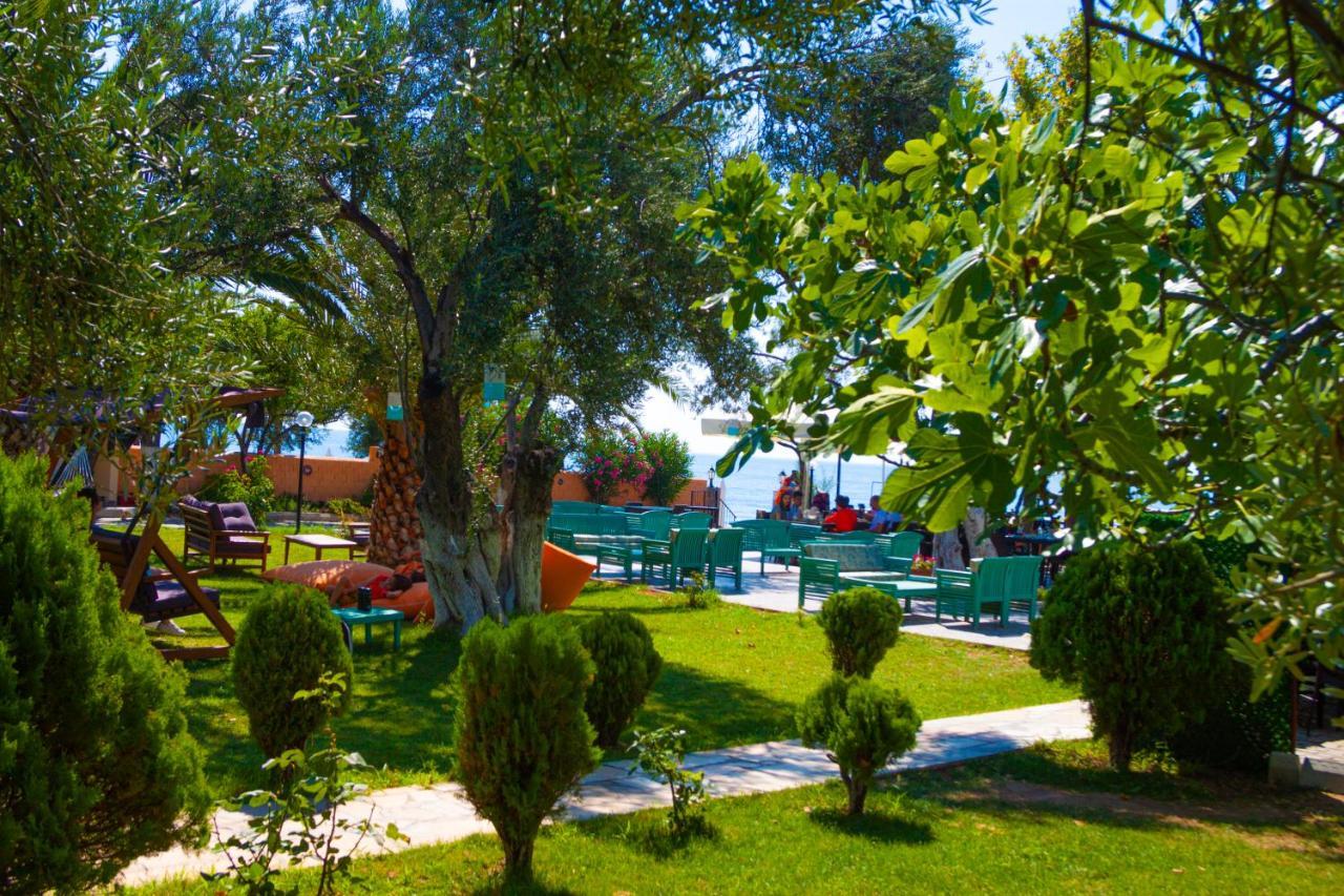 Kayalar Blue Beach Hotel Sazlı Exteriör bild