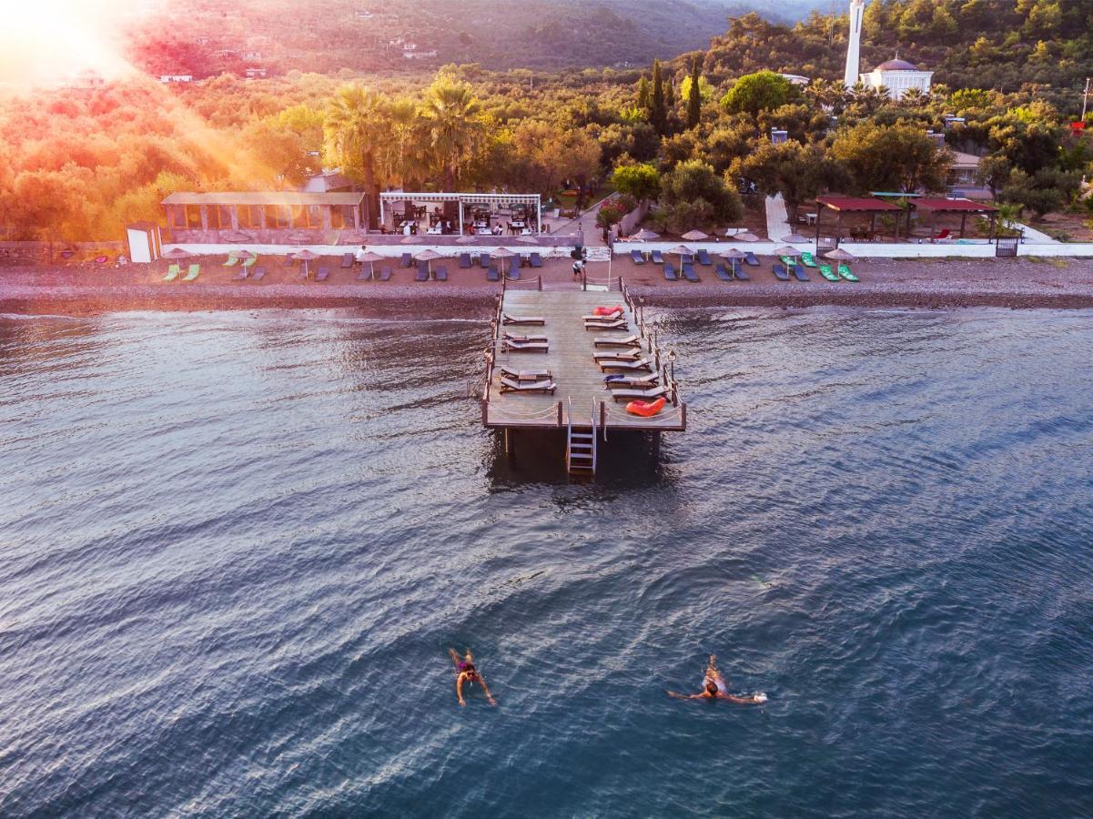 Kayalar Blue Beach Hotel Sazlı Exteriör bild